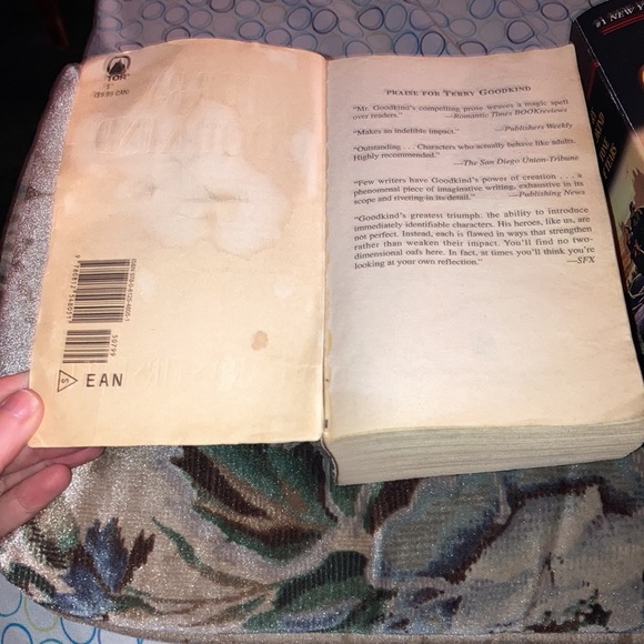 Sword of Truth books - Picture 3 of 7